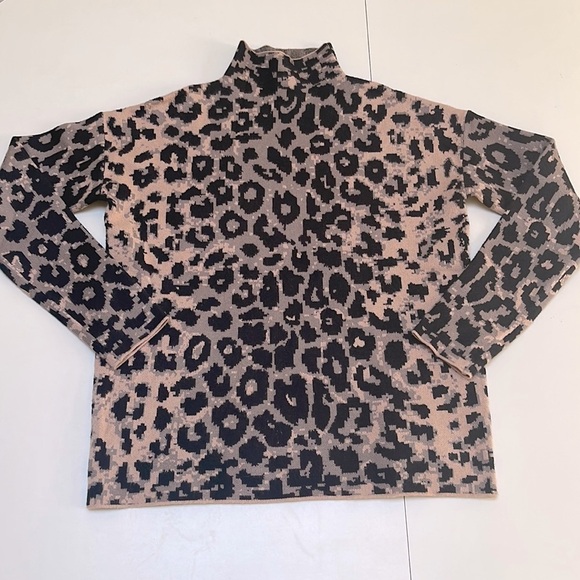 NICOLE MILLER Leopard Print Turtleneck Size XS - Picture 2 of 5